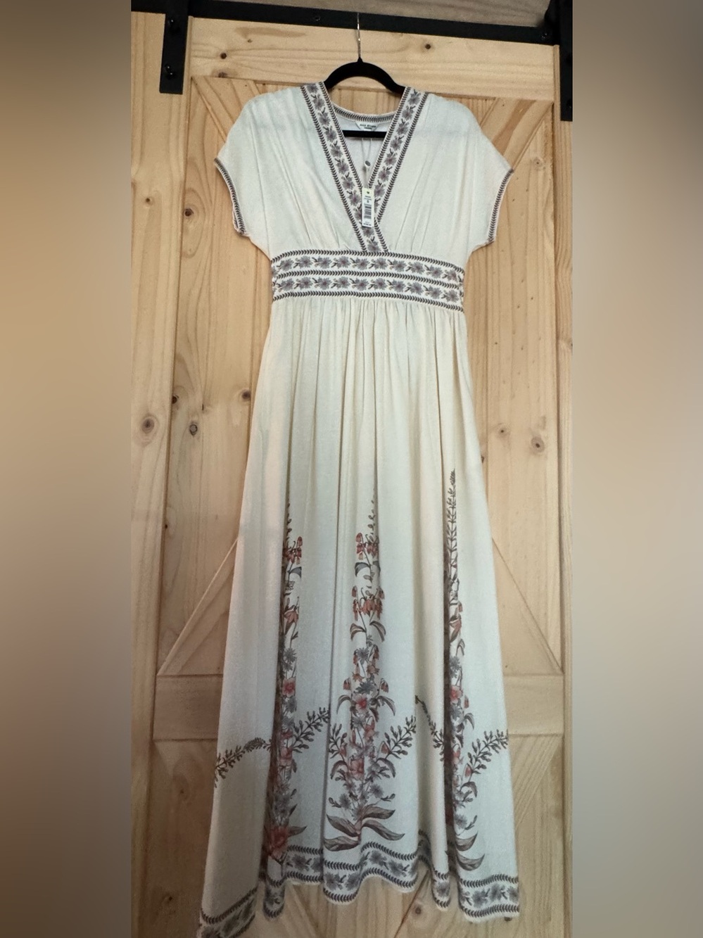 Max Studio London Floral Border Print Maxi Dress – Size Small – NWT - Picture 3 of 10